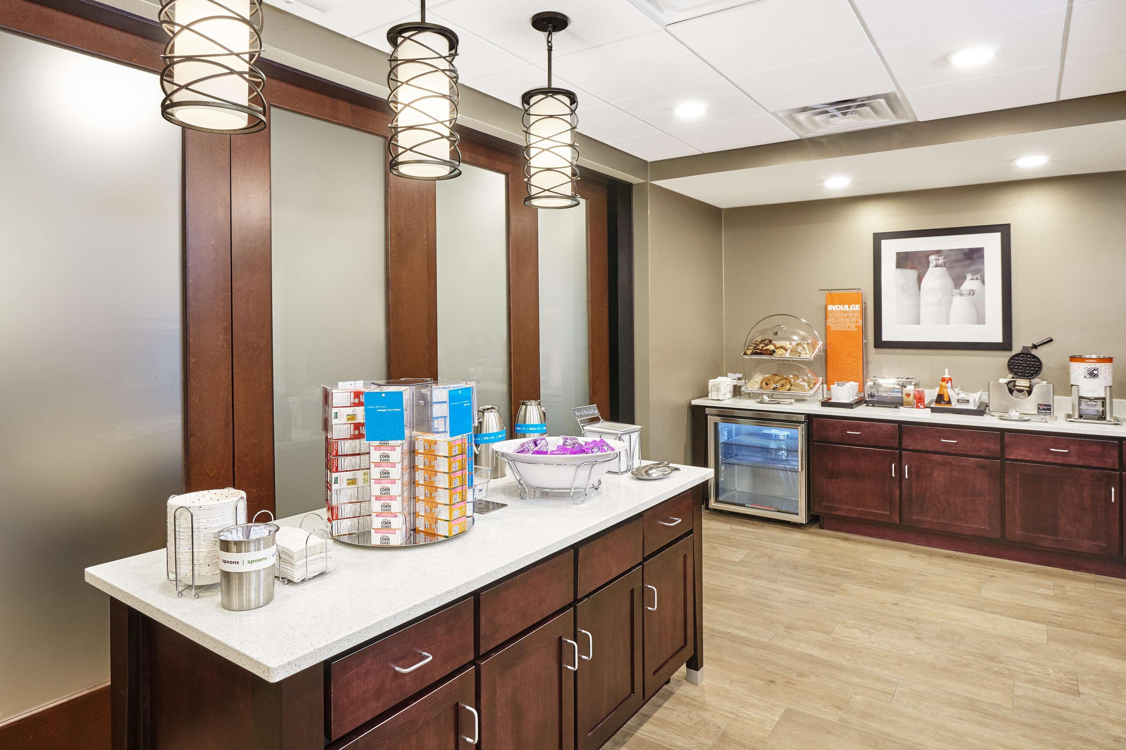 Hampton Inn Fond Du Lac Kültér fotó